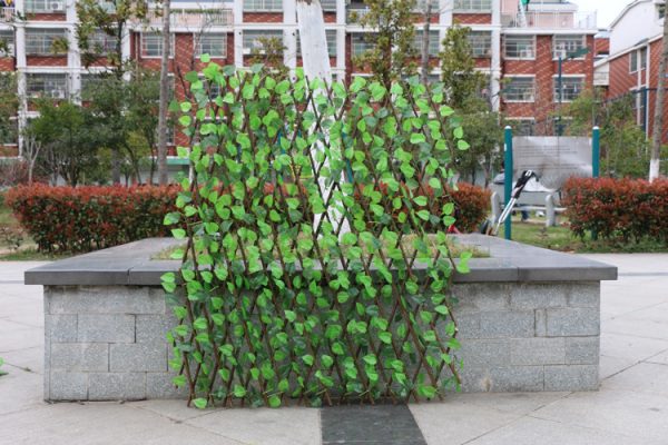 Simulation Fence Garden Outdoor Wooden Fence Plant Garden Fence Fence Fence Decorative Fence Telescopic Wooden Fence - Image 2
