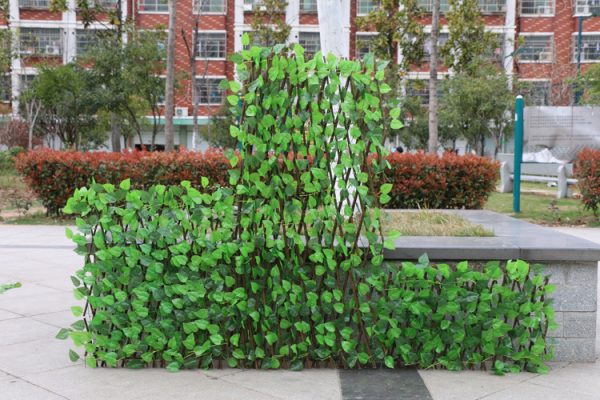 Simulation Fence Garden Outdoor Wooden Fence Plant Garden Fence Fence Fence Decorative Fence Telescopic Wooden Fence - Image 4